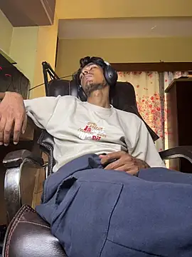 Show modela thecatfishh na web-kameri