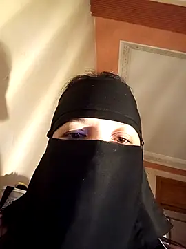 LONA-_-'s Live XXX Chat