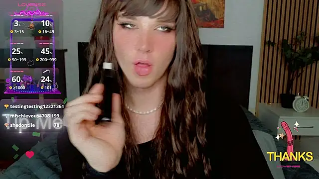 Show modela HelenSpellman na web-kameri