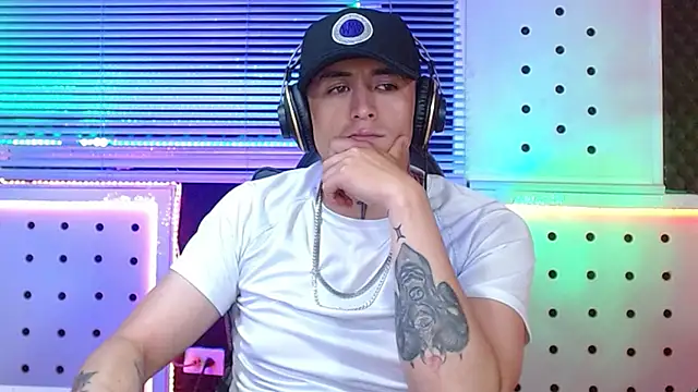 Godofcumxxx's Live XXX Chat