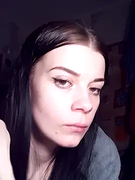 Pokazy przed kamerką – JhonSHelBy7LuNa