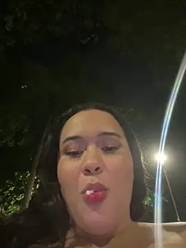 XXX chat uživo modela Datoka_adrenaline