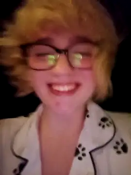 Živý XXX chat mcjbgfhgjhiiilllufjyf