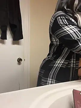 Chatroom XXX en direct de LittleMissEeve