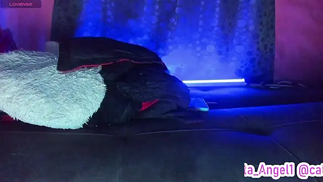 Czat XXX na żywo – Cata-angel