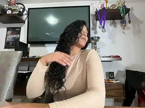 kinky_mila@xh Live XXX-chat