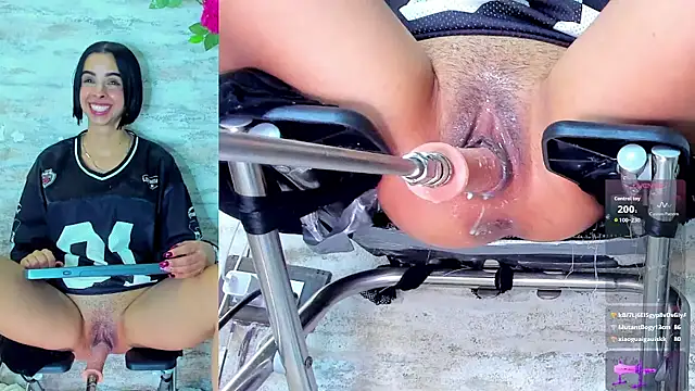 Amelia_Myers Show in webcam