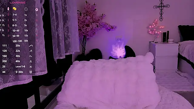 XXX chat uživo modela Lein_Bone