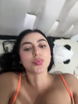 Kattycollinss1's Live XXX Chat