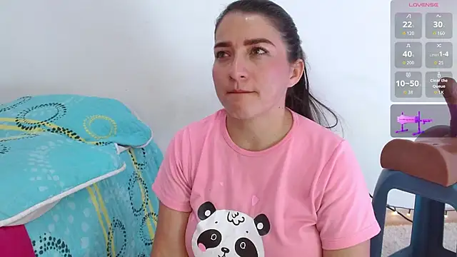 Emelyross_ Live XXX Chat