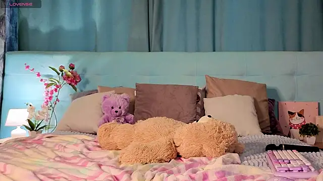 Chat +18 de Aurora_Bennet ao vivo