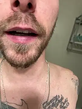 LockingStacks Live XXX-chat