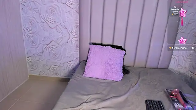 Lya_dubois_ Live XXX-chat