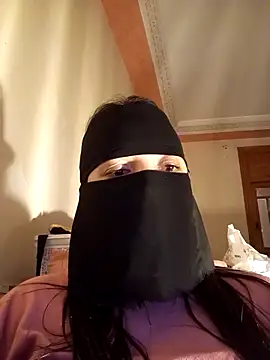 LONA-_- Chat XXX in diretta