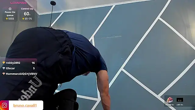 bruno_cavalli Adlı Modelin Canlı XXX Sohbeti