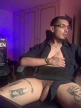 malek_xarx_ Adlı Modelin Canlı XXX Sohbeti