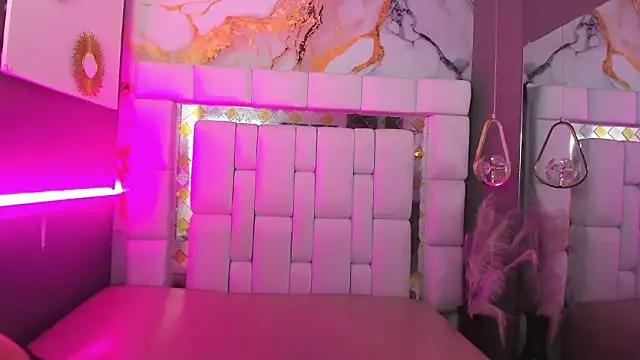 Natasha-Adams' Webcam Show