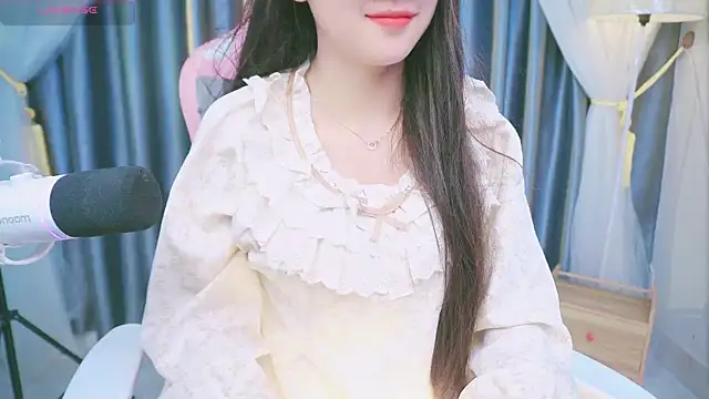 Cherry-26's Live XXX Chat