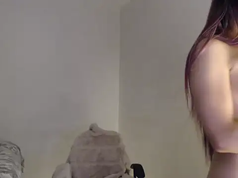 Elyara- 라이브 XXX 채팅