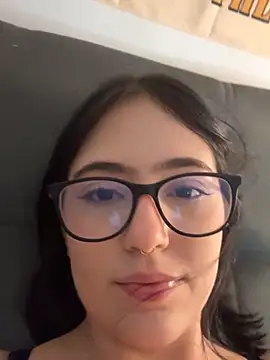 Chat +18 de HinaSweet ao vivo