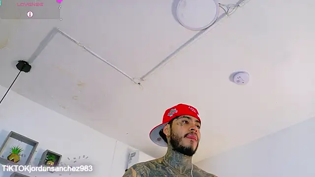 Вебкам-шоу JordanSmiith_