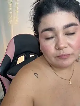 karla_hotgirl – Naživo XXX chat