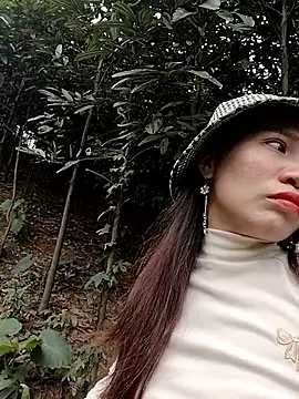 Tin_tanny Adlı Modelin Web Kamerası Şovu