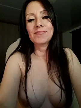 Chatroom XXX en direct de Kimi_Moon