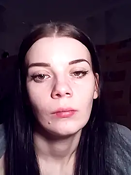 JhonSHelBy7LuNa Chat XXX in diretta