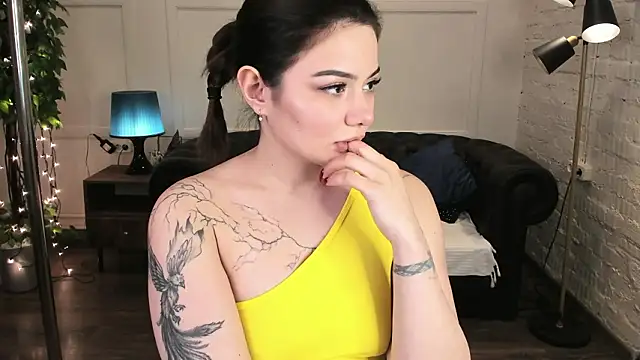 Dark_Moni Live XXX-chat