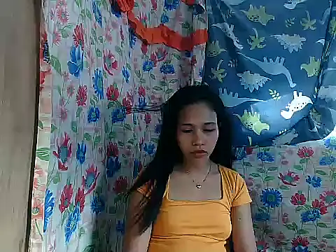 PinaySkinnyGirln Live XXX chat