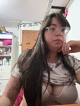 indiegirl666 webcam show