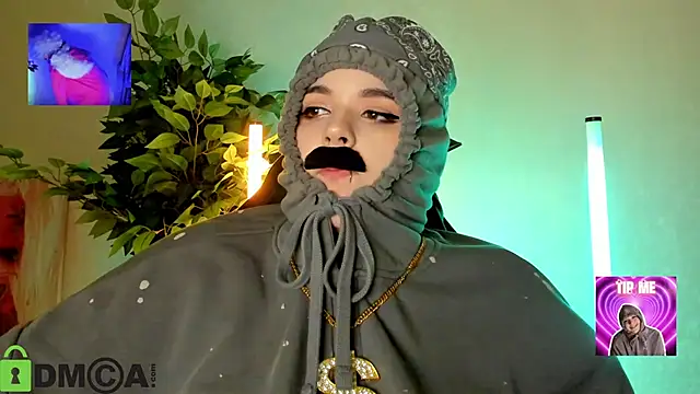 Sembang XXX Secara Langsung Mia_R0ss