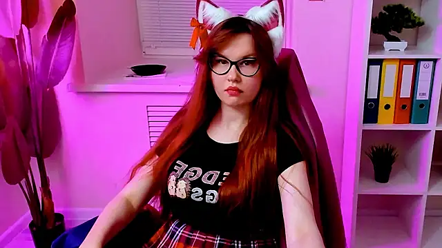 CarolGiggly's Live XXX Chat