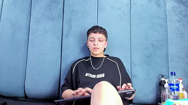 Megan_Thompson_ 라이브 XXX 채팅