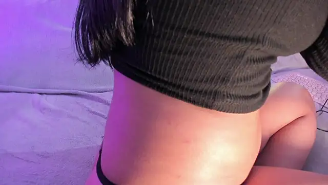 ineedmydaddy_: онлайн-секс-чат