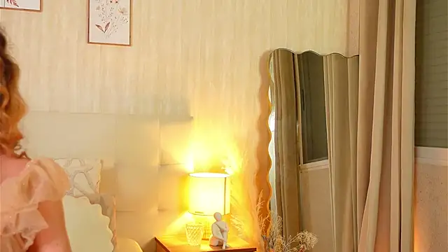 دردشة ZamphyraNightt الجنسية المباشرة