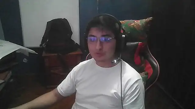 Chat +18 de SVGUSSV ao vivo