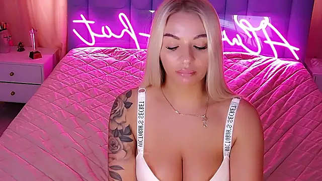 AllwaysHotJ – Naživo XXX chat