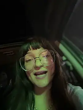 urpuppymoon Obrolan Langsung XXX