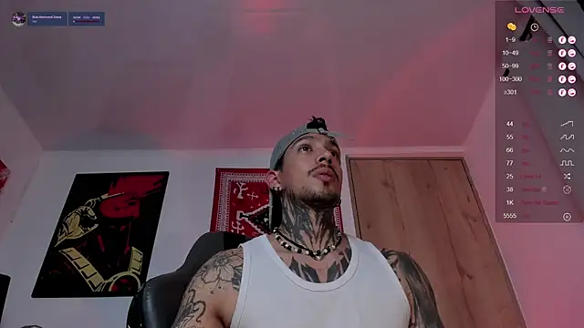 TigerStripes1_ Pertunjukan Webcam