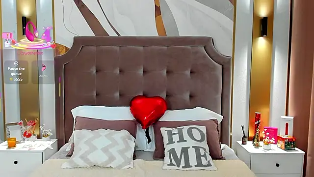 annasimonsj Adlı Modelin Canlı XXX Sohbeti