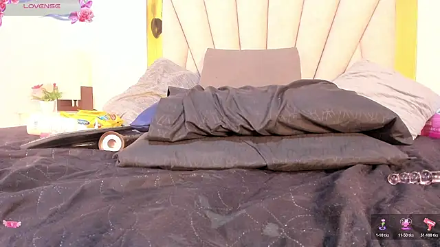 vahiolet_fuentes: απευθείας συνομιλία ΧΧΧ