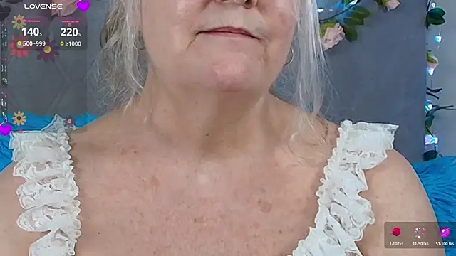 Kaitlyn_WintersのライブXXXチャット