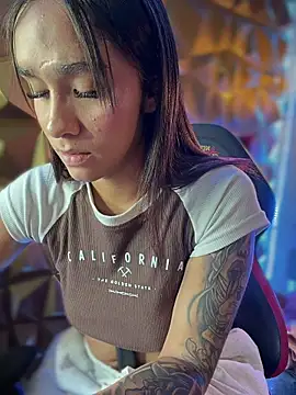 Isabella-Teen: απευθείας συνομιλία ΧΧΧ