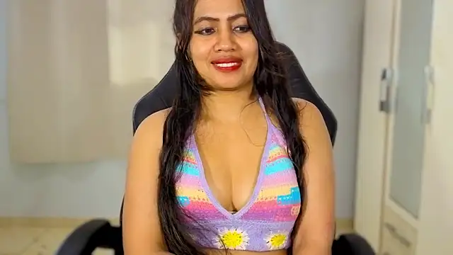 FannyXhot élő XXX-chatje