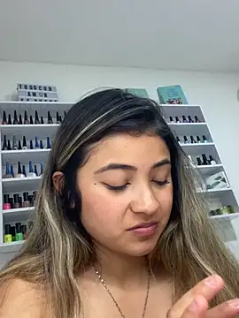 sweetlove-'s Live XXX Chat