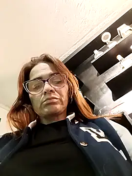 Dannial51 – Naživo XXX chat