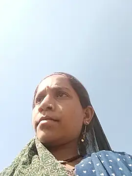 Karishma_singh Adlı Modelin Web Kamerası Şovu