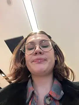 RinaCat webkamerás műsora